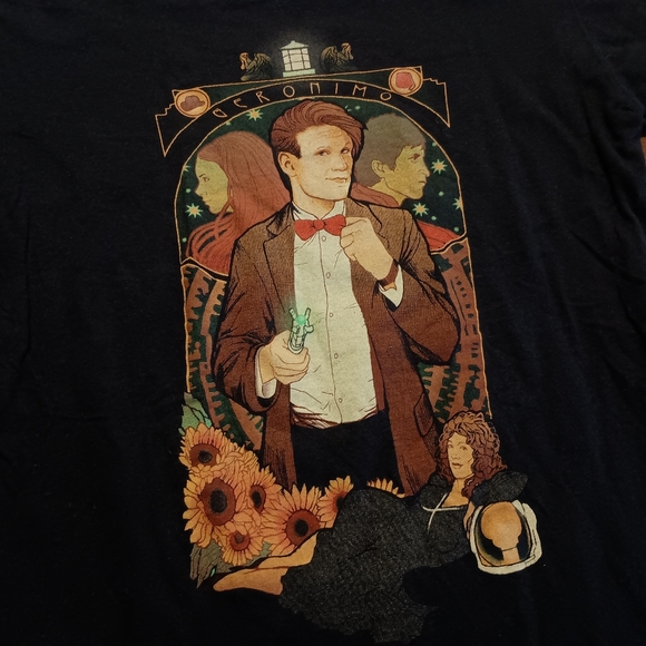 DOCTOR WHO T-SHIRT - Small // Eleventh Doctor BBC Fandom Matt Smith TV show - Picture 5 of 5
